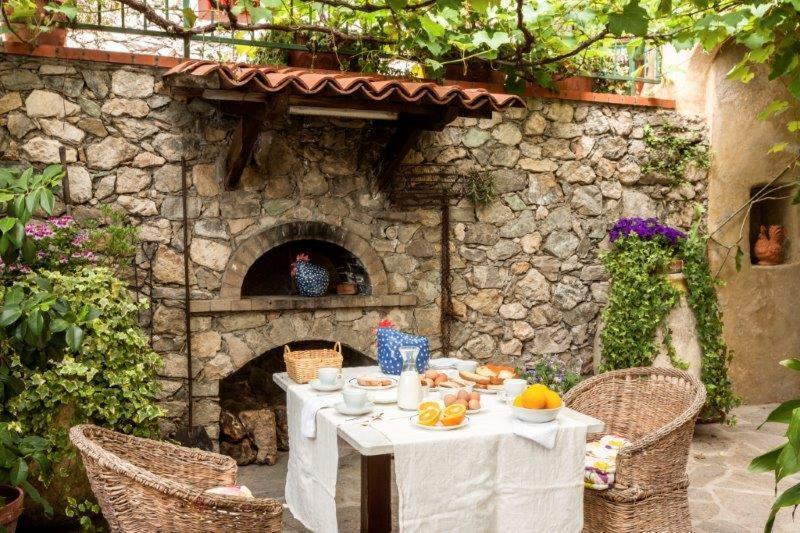 Agriturismo La Selva Hotel Finale Ligure Esterno foto