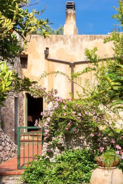 Agriturismo La Selva Hotel Finale Ligure Esterno foto