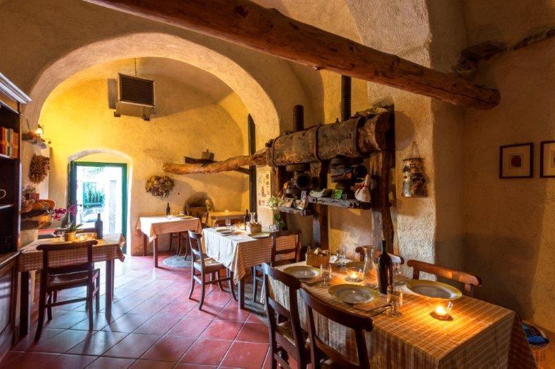 Agriturismo La Selva Hotel Finale Ligure Esterno foto